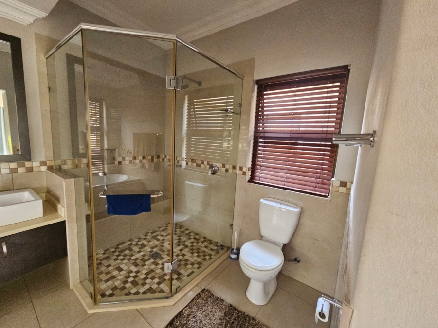 3 Bedroom Property for Sale in The Islands Estates North West